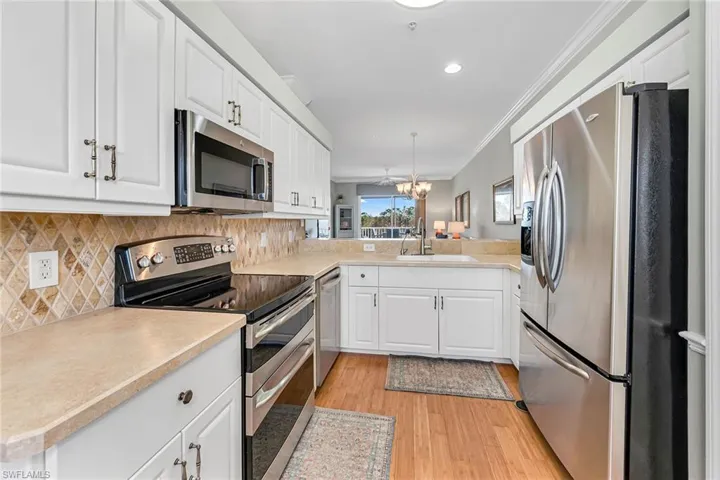 3800  Sawgrass  WAY, Naples, FL 34112