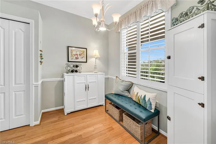 3800  Sawgrass  WAY, Naples, FL 34112