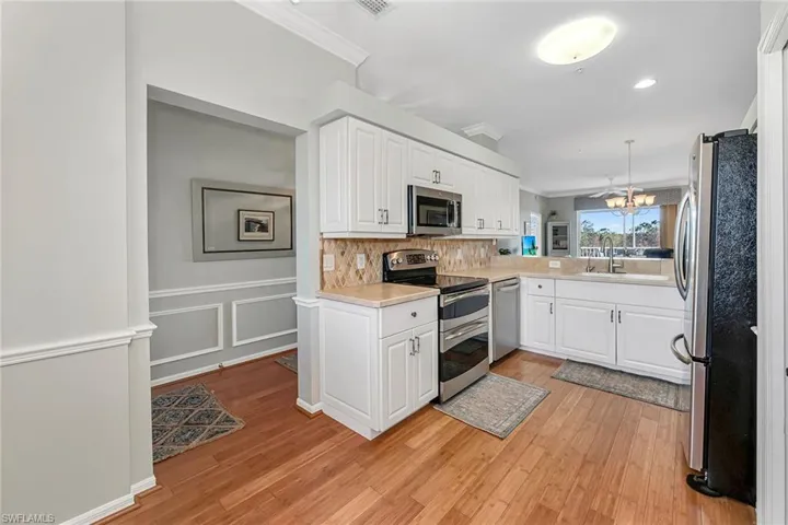 3800  Sawgrass  WAY, Naples, FL 34112