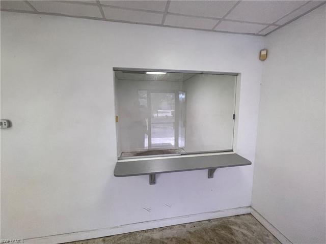 Reception window