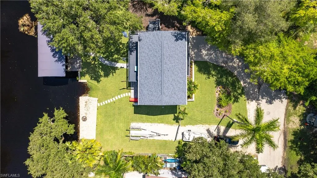 27311 Riverside DR, Bonita Springs, FL 34135,225001359