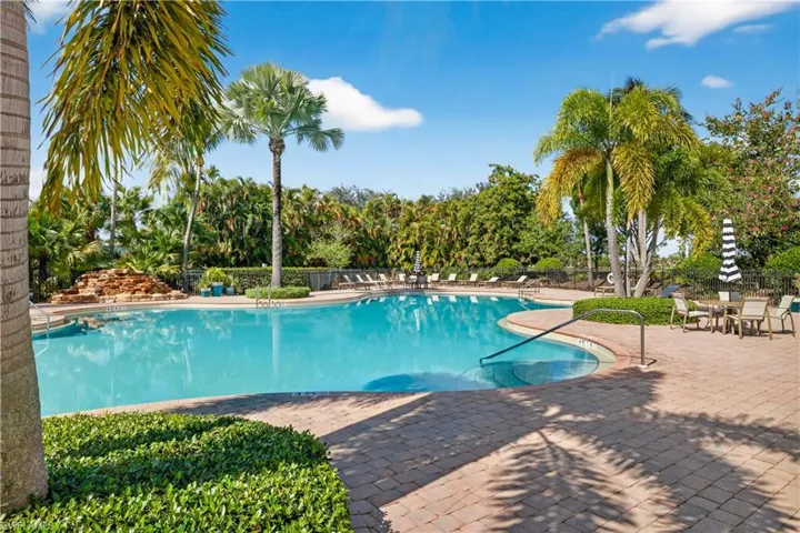 Club Pool