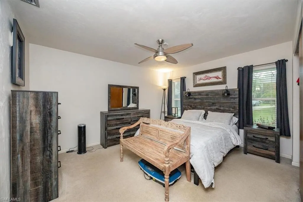 5881 Green BLVD, Naples, FL 34116,225063688
