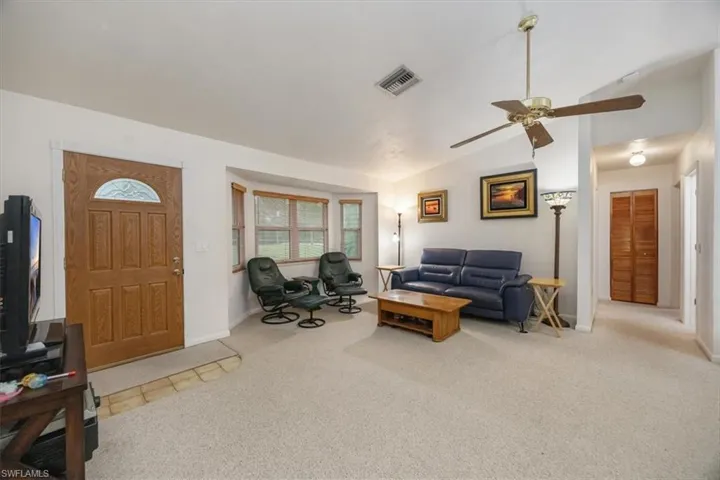 5881  Green  BLVD, Naples, FL 34116