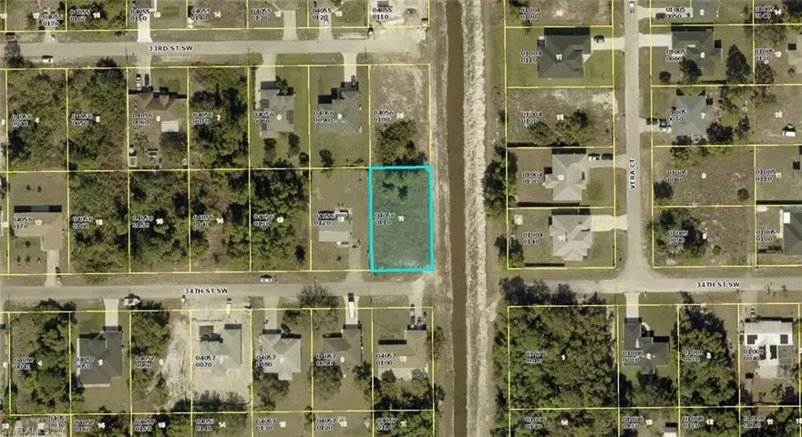 Aerial map of property and surrounding area