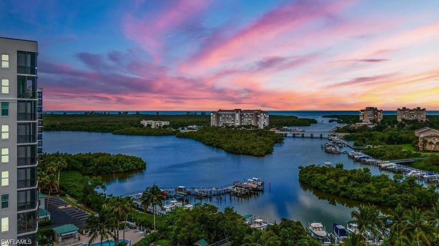 430  Cove Tower  DR, Naples, FL 34110