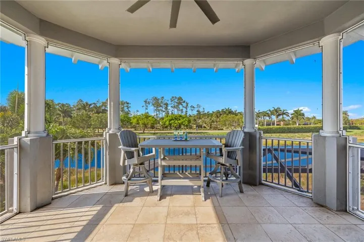 View of patio / terrace with ceiling fan