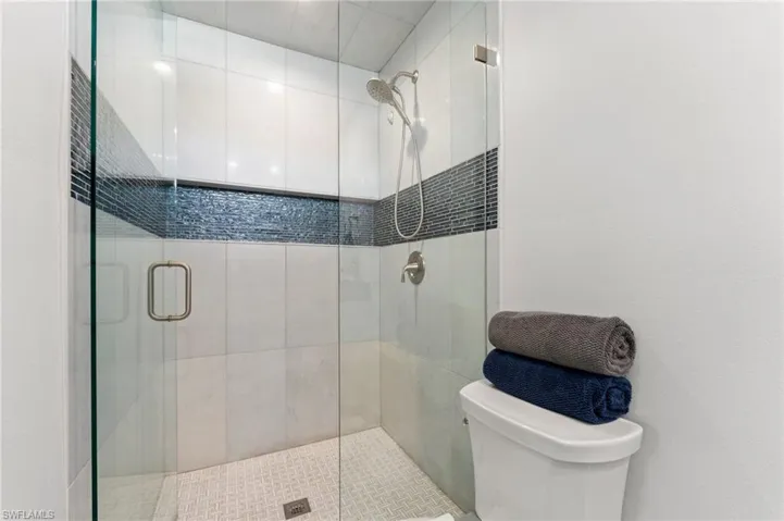1035  El Valle  AVE, Fort Myers, FL 33919