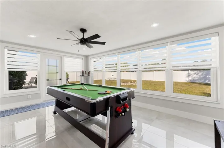 1035  El Valle  AVE, Fort Myers, FL 33919