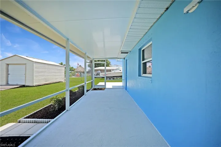 521  Sharon  CIR, Port Charlotte, FL 33952