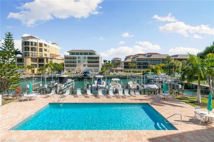 Excellent for people who enjoy waterside living