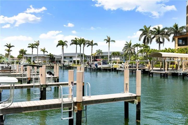 Guests can come by car or by boat!
