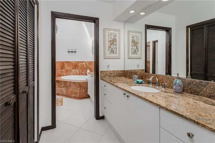 15529 Royal Fern Ln N # 446, Naples Fl 34110