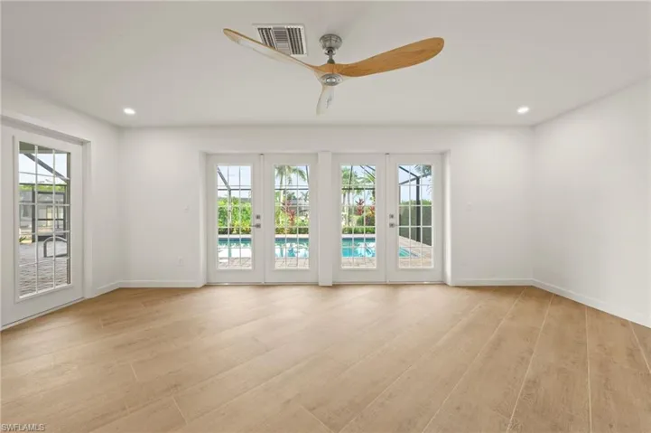 2105 Sheepshead Dr, Naples, Florida 34102