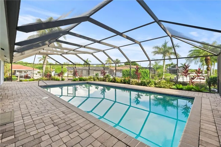 2105 Sheepshead Dr, Naples, Florida 34102