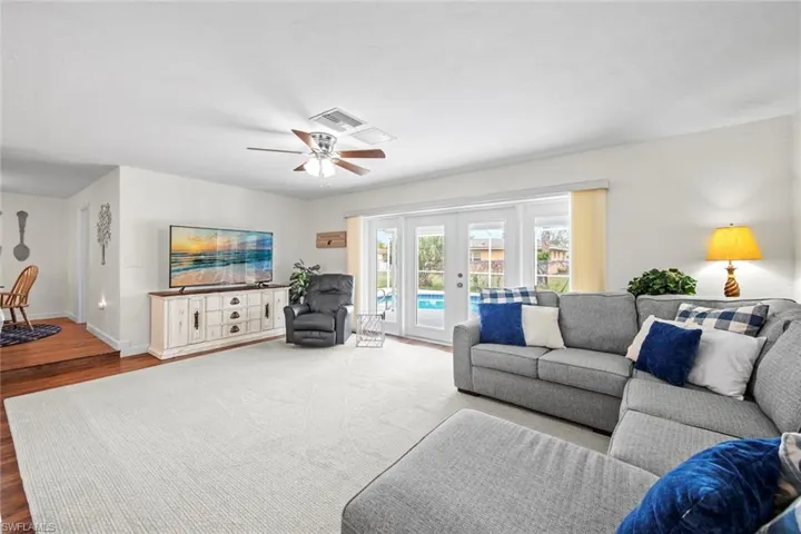 1451  Tanglewood  PKWY, Fort Myers, FL 33919
