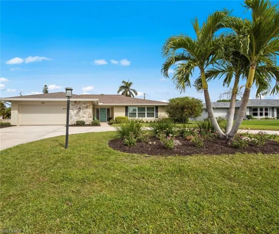 1451  Tanglewood  PKWY, Fort Myers, FL 33919