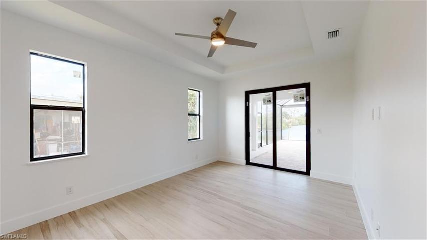 4020 NW 22nd  TER, CAPE CORAL, FL 33993