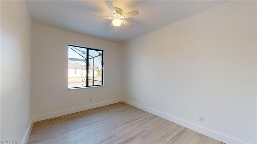 4020 NW 22nd  TER, CAPE CORAL, FL 33993