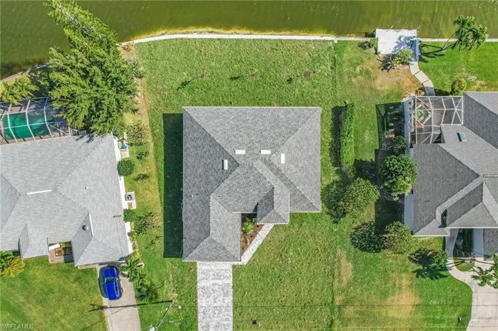 Aerial view of property and surrounding area