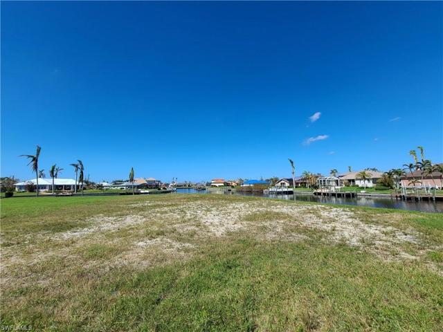 2637 SW 39th ST, CAPE CORAL FL 33914