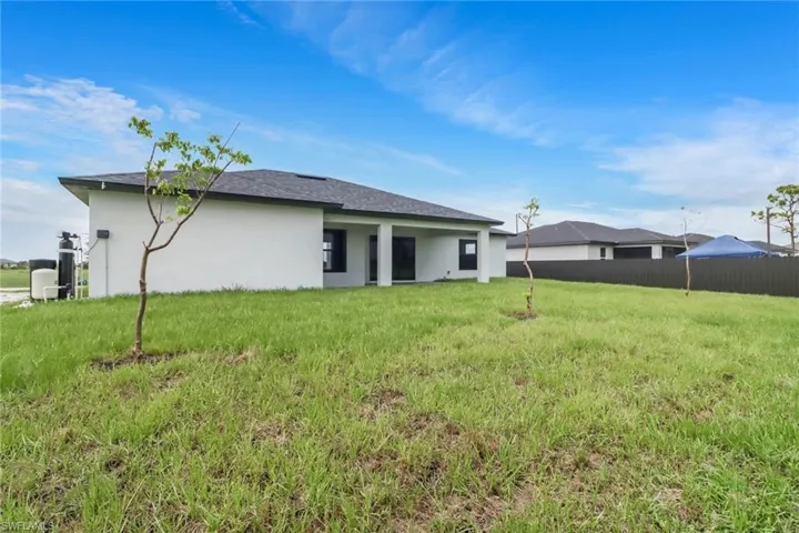 4029 Nw 36th Pl, Cape Coral Fl 33993