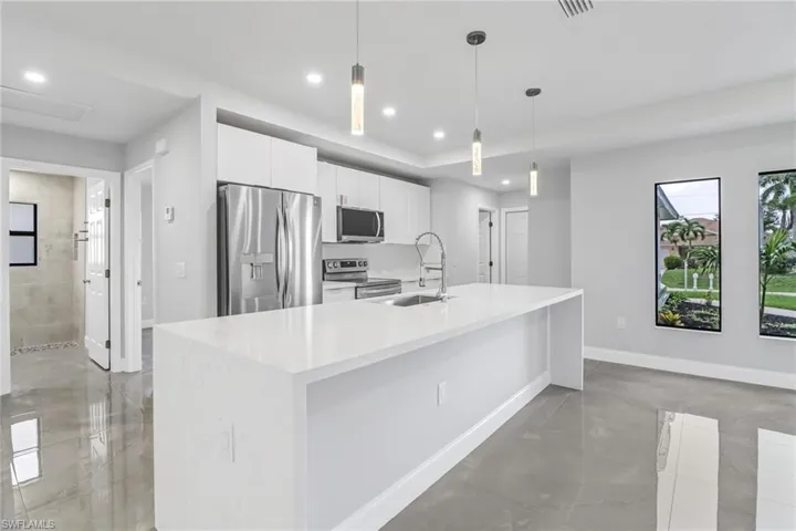 4029 Nw 36th Pl, Cape Coral Fl 33993