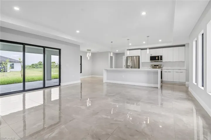 4029 Nw 36th Pl, Cape Coral Fl 33993