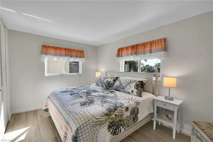 King bed, no carpet.