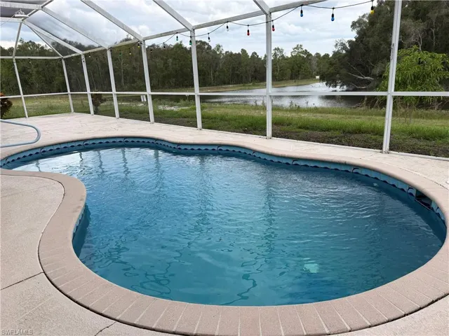 446 Jaipur Dr, Lehigh Acres, Florida 33974