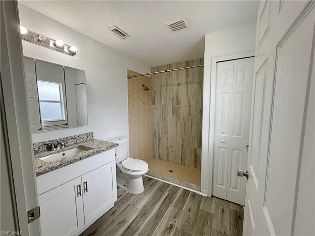 3119 47th St Sw, Lehigh Acres, Florida 33976