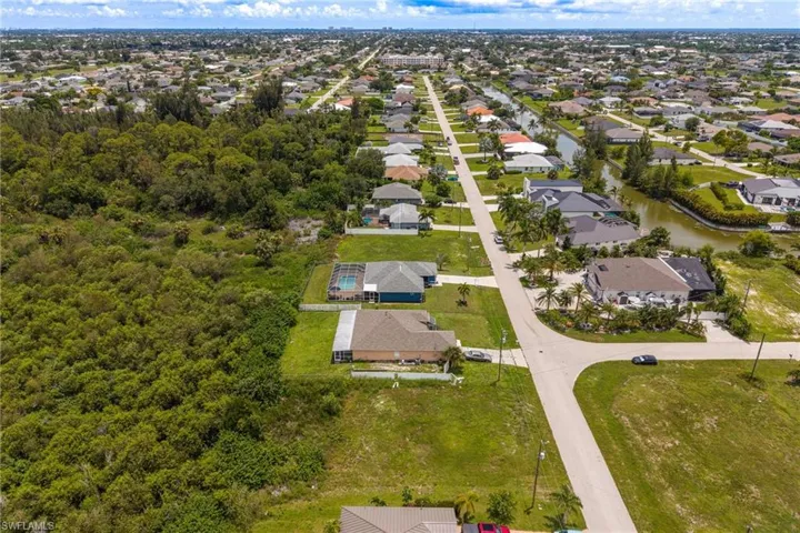 1103 Sw 18th Ave, Cape Coral, Florida 33991