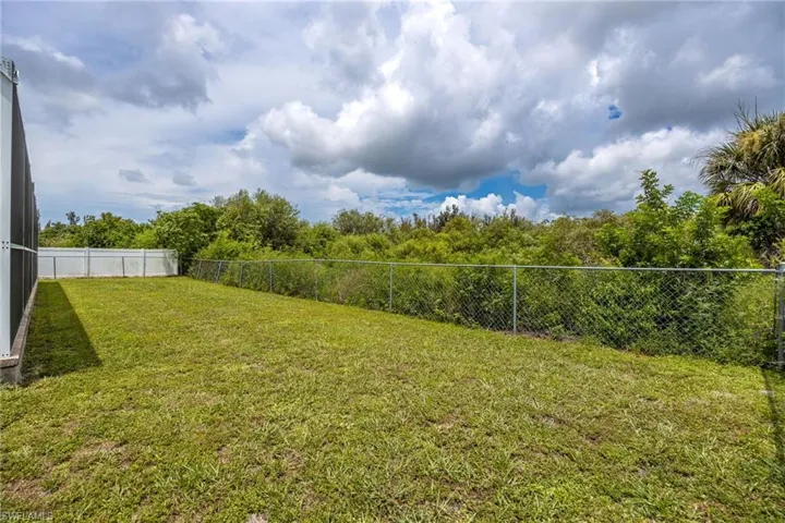 Fully Fenced Back Yard