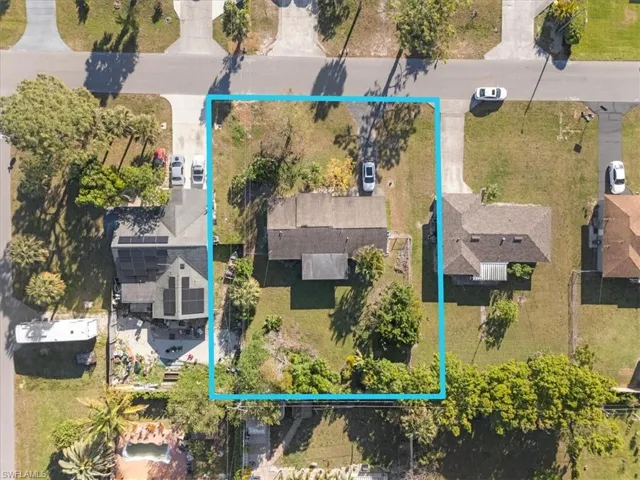 Aerial view with a residential view