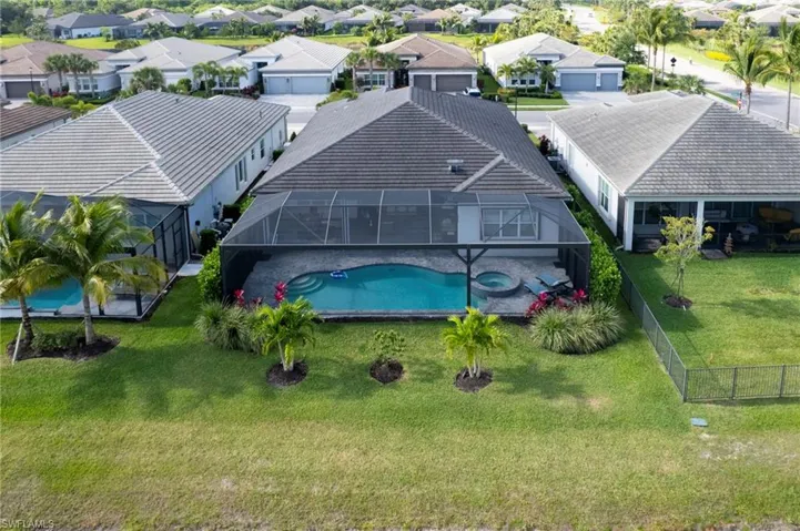 Drone / aerial view featuring a residential view