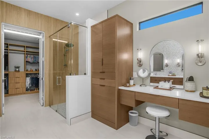 Primary bath