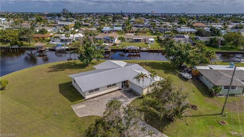 Looking for privacy, potential, and endless possibilities? Make this home your SWFL dream home!