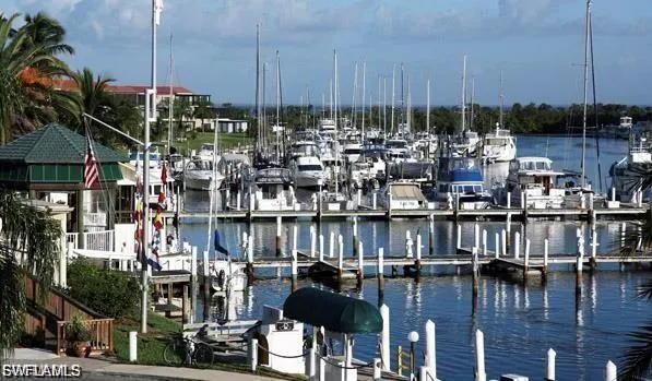 Neighboring Burnt Store Marina