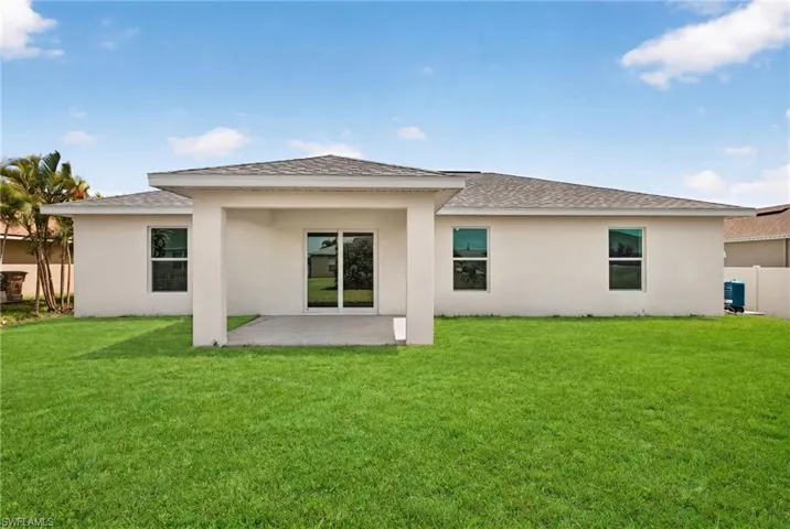 105 Nw 9th Ter, Cape Coral, Florida 33993