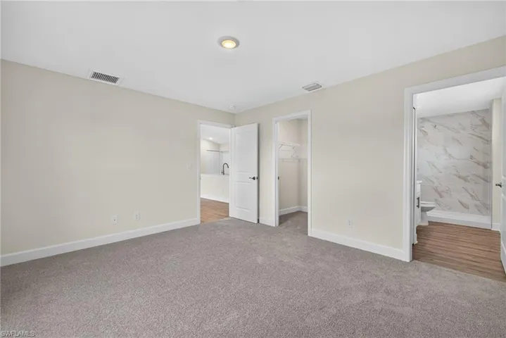 105 Nw 9th Ter, Cape Coral, Florida 33993