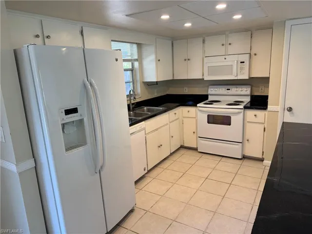 From dining are looking into the kitchen