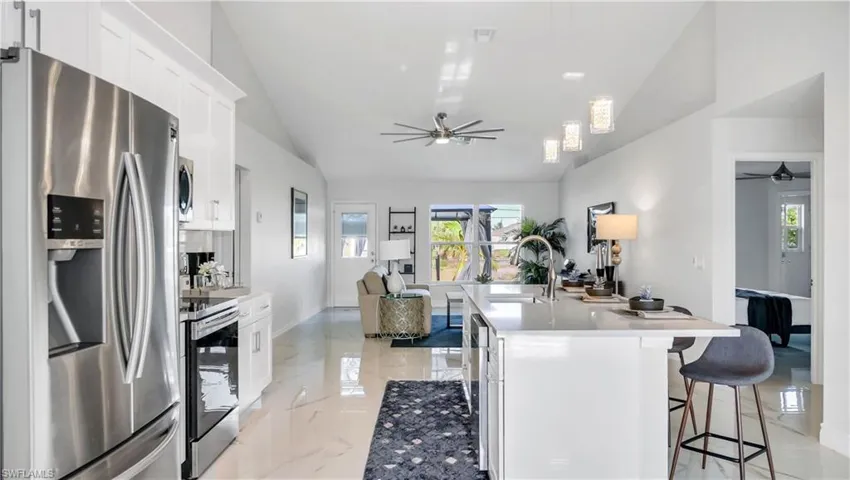 4111 SW 16th  PL, Cape Coral, FL 33914