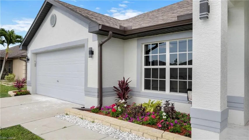 4111 SW 16th  PL, Cape Coral, FL 33914