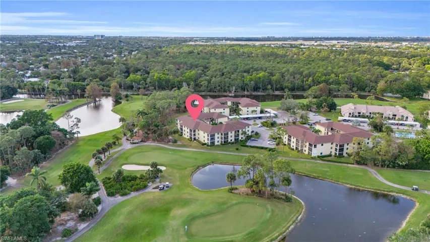 221  Fox Glen  DR, Naples, FL 34104