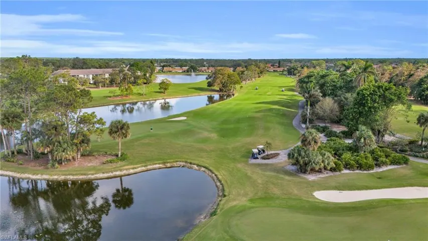 221  Fox Glen  DR, Naples, FL 34104