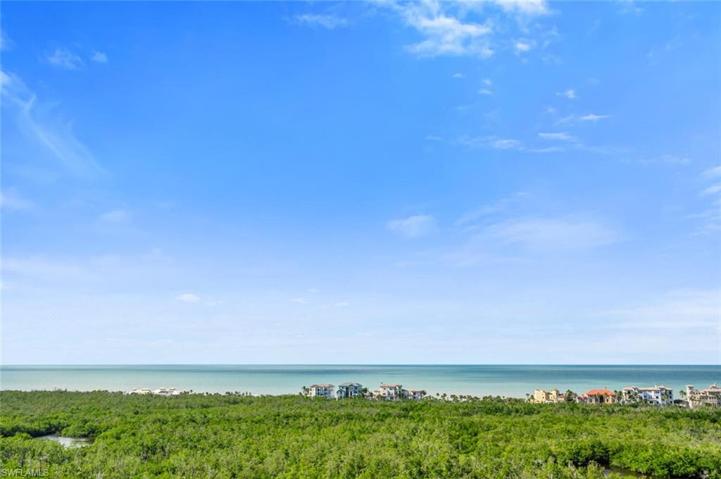 7575 Pelican Bay BLVD # 1401, NAPLES FL 34108