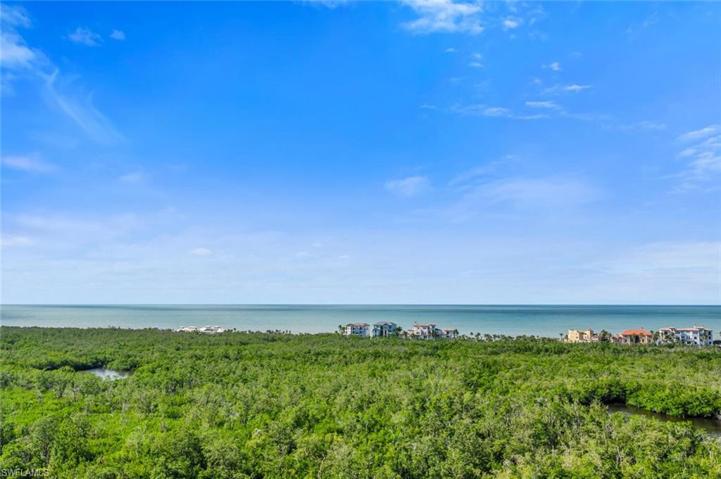 7575 Pelican Bay BLVD # 1401, NAPLES FL 34108