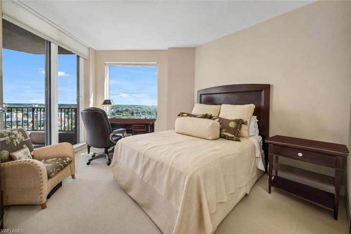 7575 Pelican Bay BLVD # 1401, NAPLES FL 34108