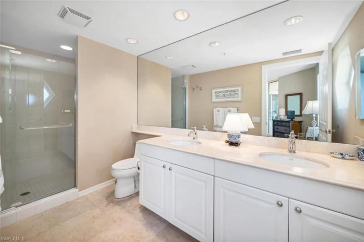 7575 Pelican Bay BLVD # 1401, NAPLES FL 34108