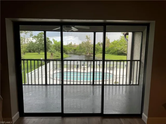 10022  Oxfordshire  LN, Fort Myers, FL 33908